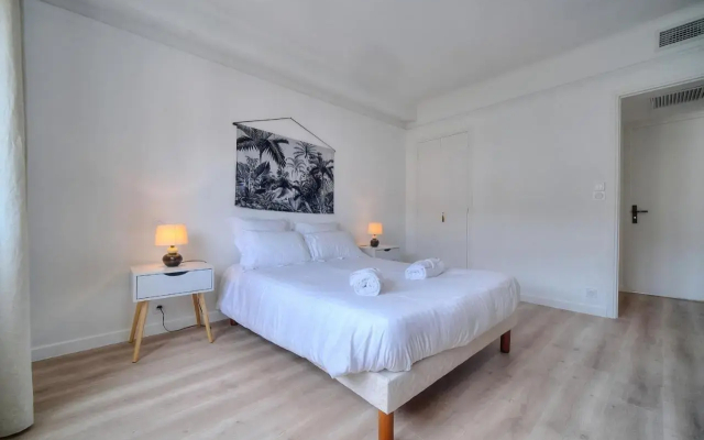 IMMOGROOM - Spacious 3-room apartment - Garage - Terrace - Air conditioning - Apartment in Cannes - Photo 4