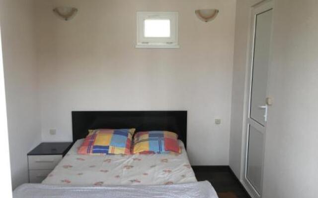 Guest House on Kalinina 14