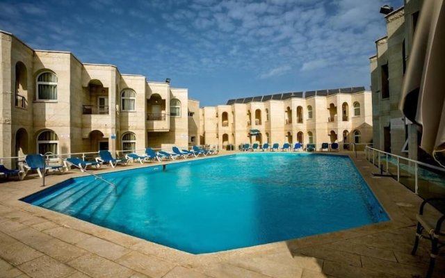 Acco Beach Hotel