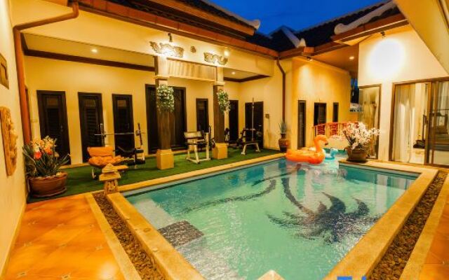 November T Pool Villa 2
