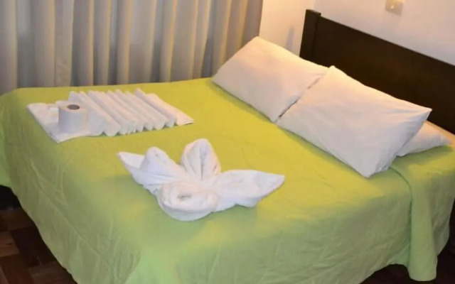 Robertos Hostel