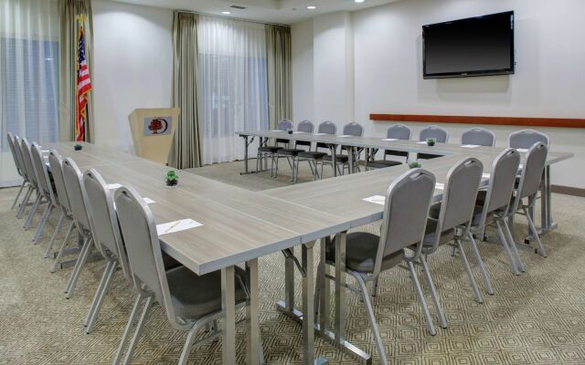 DoubleTree by Hilton Hotel Biloxi