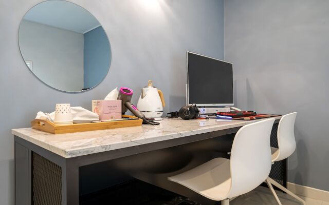 Suwon City Hall Station Hotel Azit