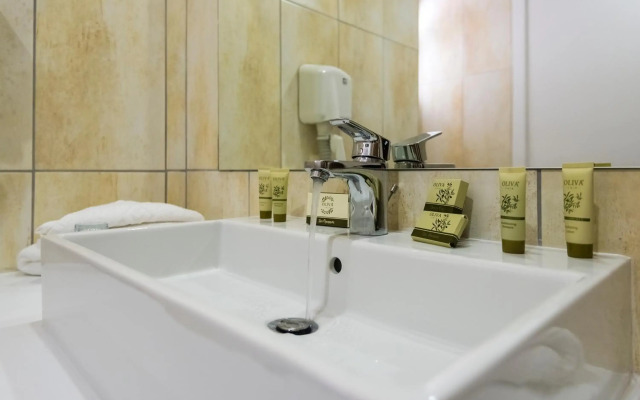 Gaia Royal Hotel