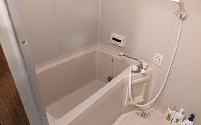 Pravafor Josai Apartment
