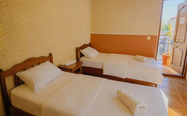 На Православной 14В