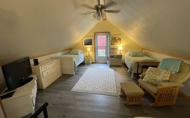 The Cottonwood Inn B&B