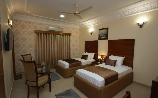 World Inn Karachi