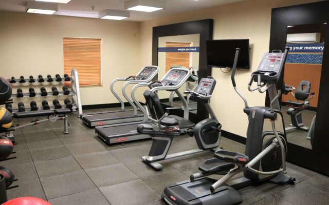 Hampton Inn & Suites Fremont