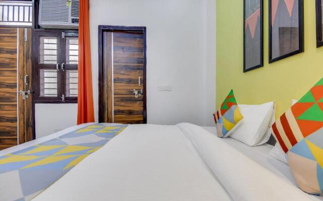 OYO 47968 Dwarka Cozy Stay