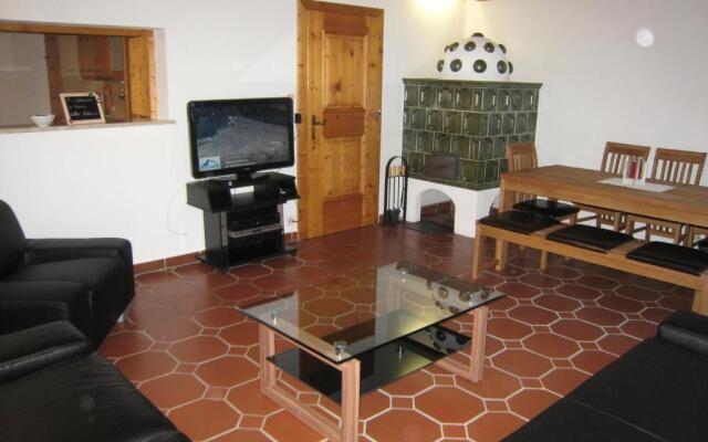 Ski-in / Ski-out Chalet Kriekels by Alpen Apartments