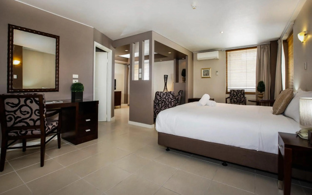 Madison Plaza Townsville