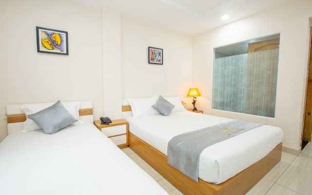 The Seventh Hotel – Guest Rooms – Ho Chi Minh City