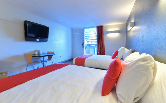 OYO Hotel Valdosta GA I-75