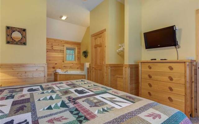 Trails End - Two Bedroom Cabin