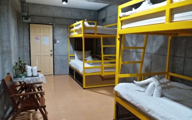 Chang Hostel Suvarnabhumi