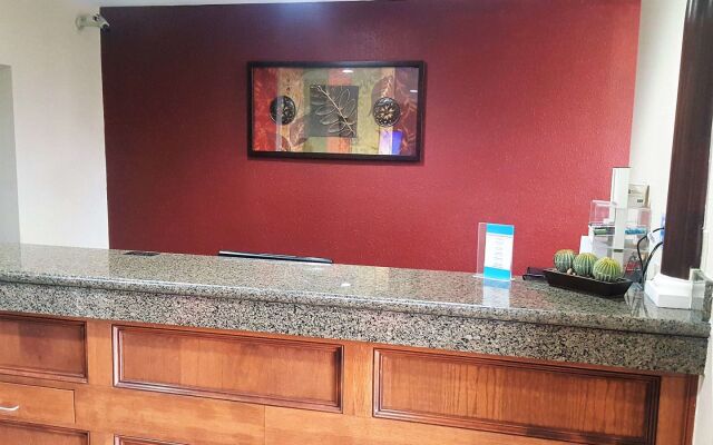 Red Roof Inn Conroe North - Willis