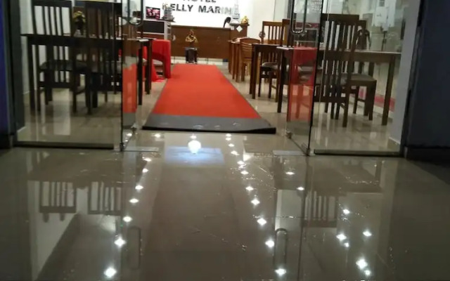 Oyo 287 Hotel Nelly Marine