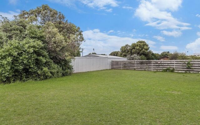 Kepal House - Budget friendly family home