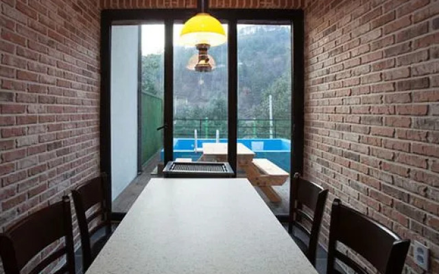 Gapyeong Mountain Cross Pension