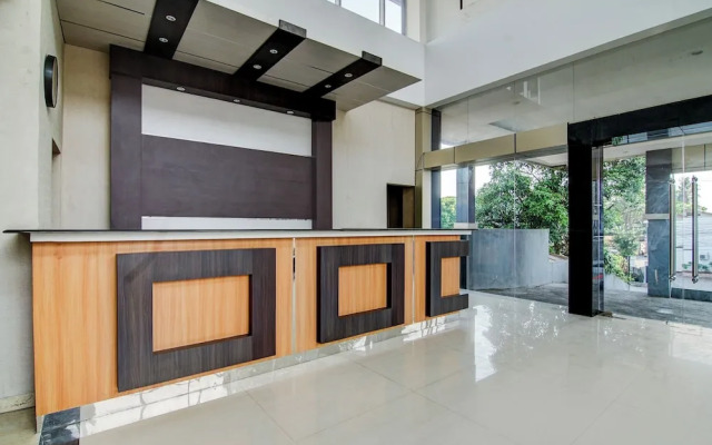 Townhouse Oak Pekanbaru near Mall Pekanbaru formerly Hotel Grand Sahara