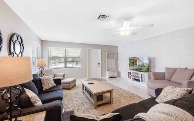 151 Euclid Blvd House