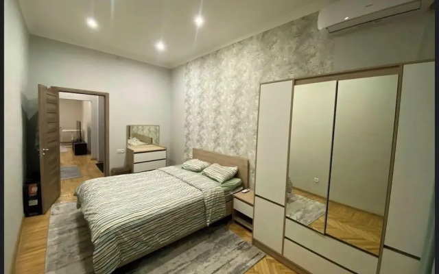 2 bedroom in the heart of Yerevan