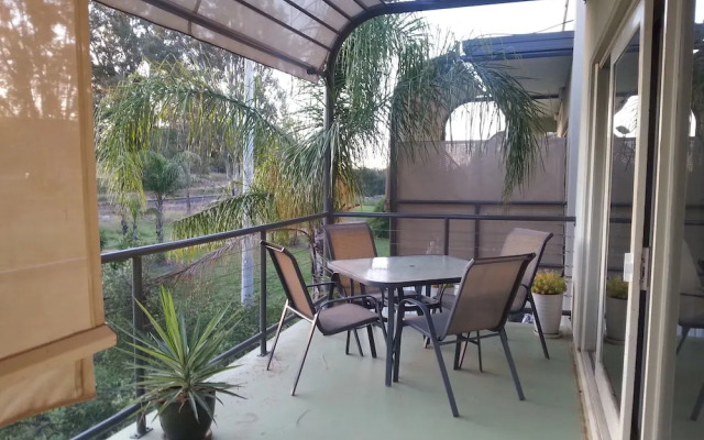Golf View Apartment 7