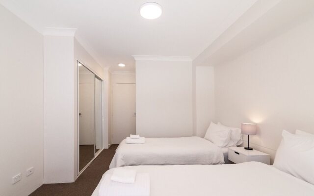 Good location apartment darling harbour