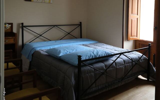 San Nicolò Holiday Home