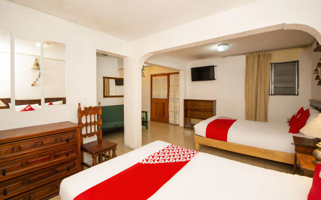 Hotel El Meson De La Luna