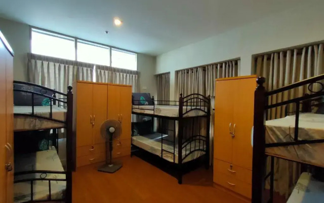 538 Dormitel