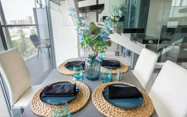 Bloomfields Iconic 2BR Duplex Apartment
