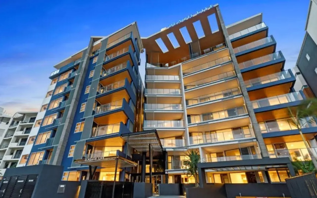 Luxury Coastal Living - Beach Life