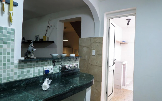 PLAZA, Knocking on Cuba