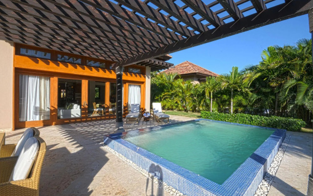 Las Villas at Cap Cana by AlSol