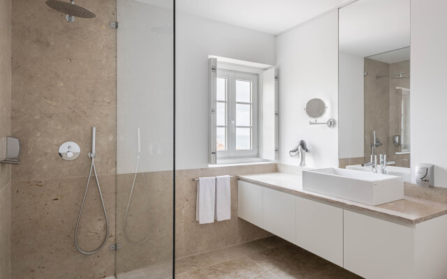 Tandem Palacio Alfama Suites