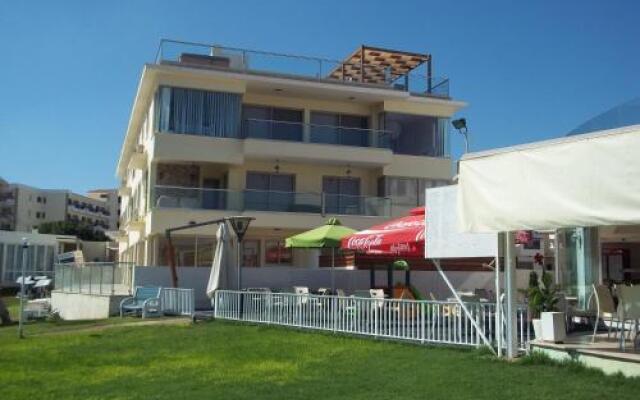 Seaview Apartment