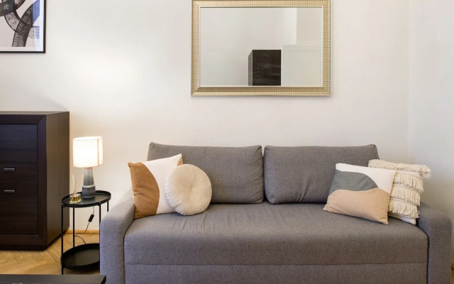 Wawelove Spacious 3 Bedroom Apartment