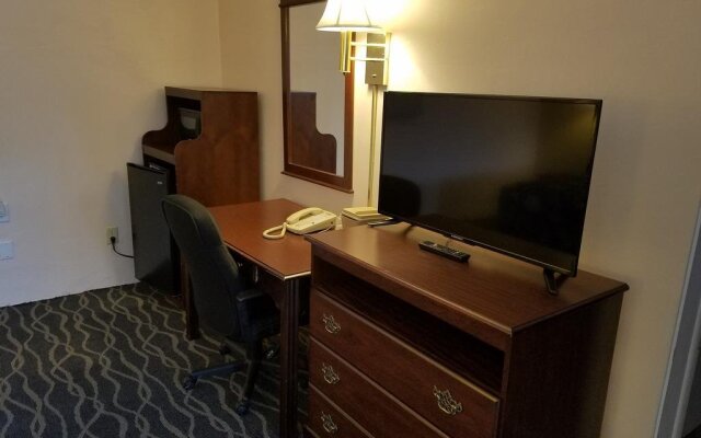 Budget Host Midway Inn