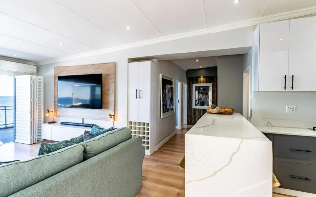 Beach front penthouse apartment