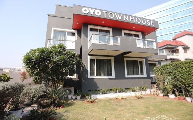 Oyo Townhouse 027 Sector 15 Gurgaon