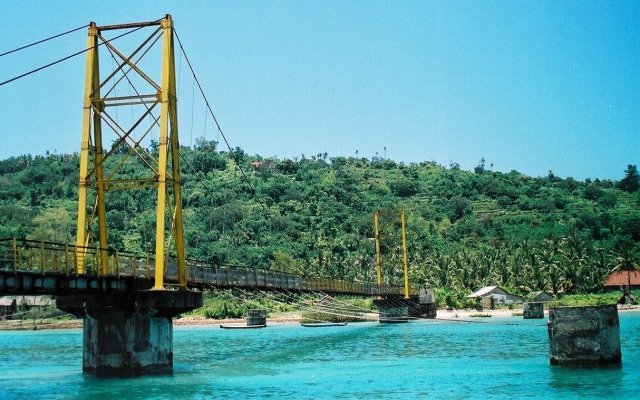 Batu Karang Lembongan Resort & Spa