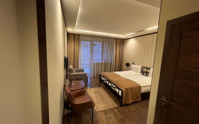 Отель Kirovi Tun