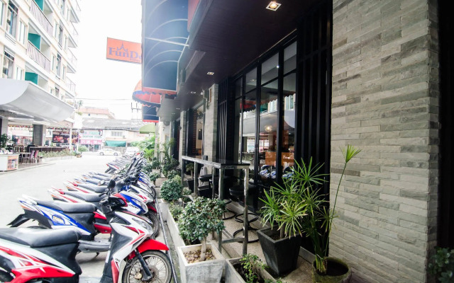 FunDee Boutique Hotel