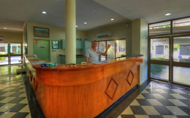 Knotts Crossing Resort