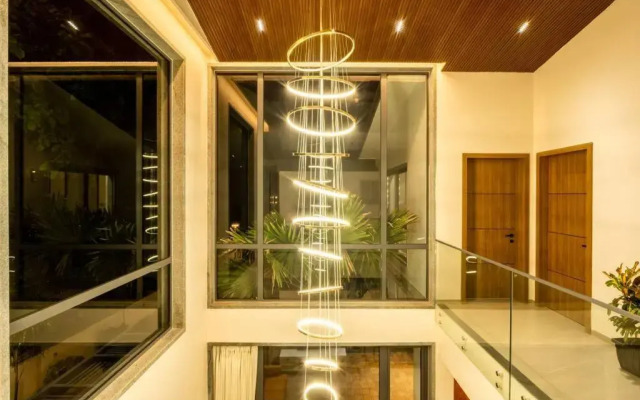 Cloud7 Waves Luxury 4 BHK Villa by Elivaas