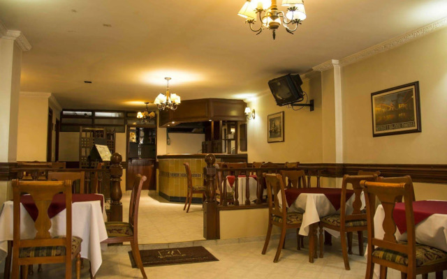 Hotel La Sabana