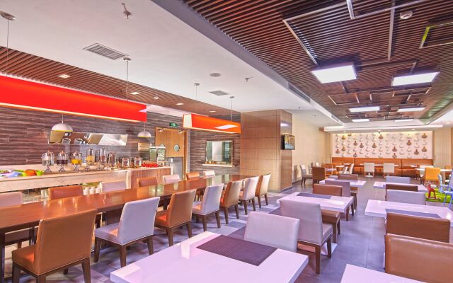 Holiday Inn Express Baoji City Centre by IHG