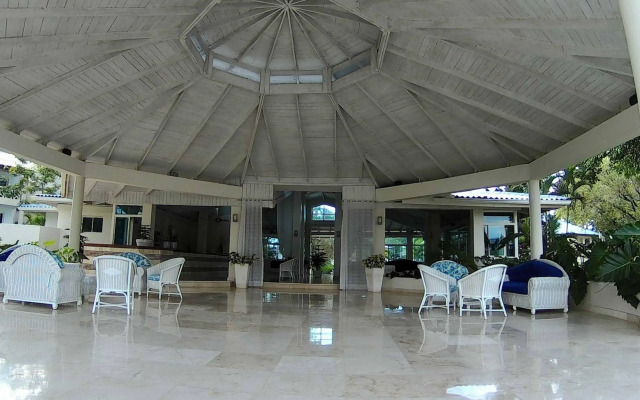 Apartments at San Marino Playa Dorada
